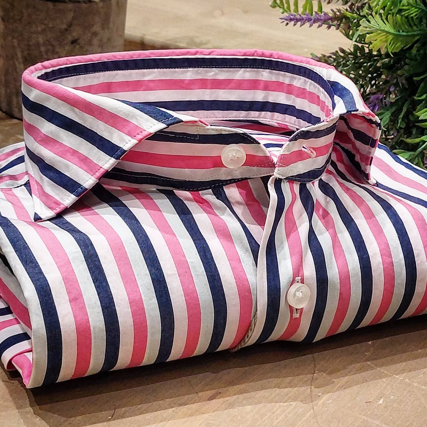 Camicia in Cotone Rigata Blu e Rosa Pink Collo Francese Cutaway