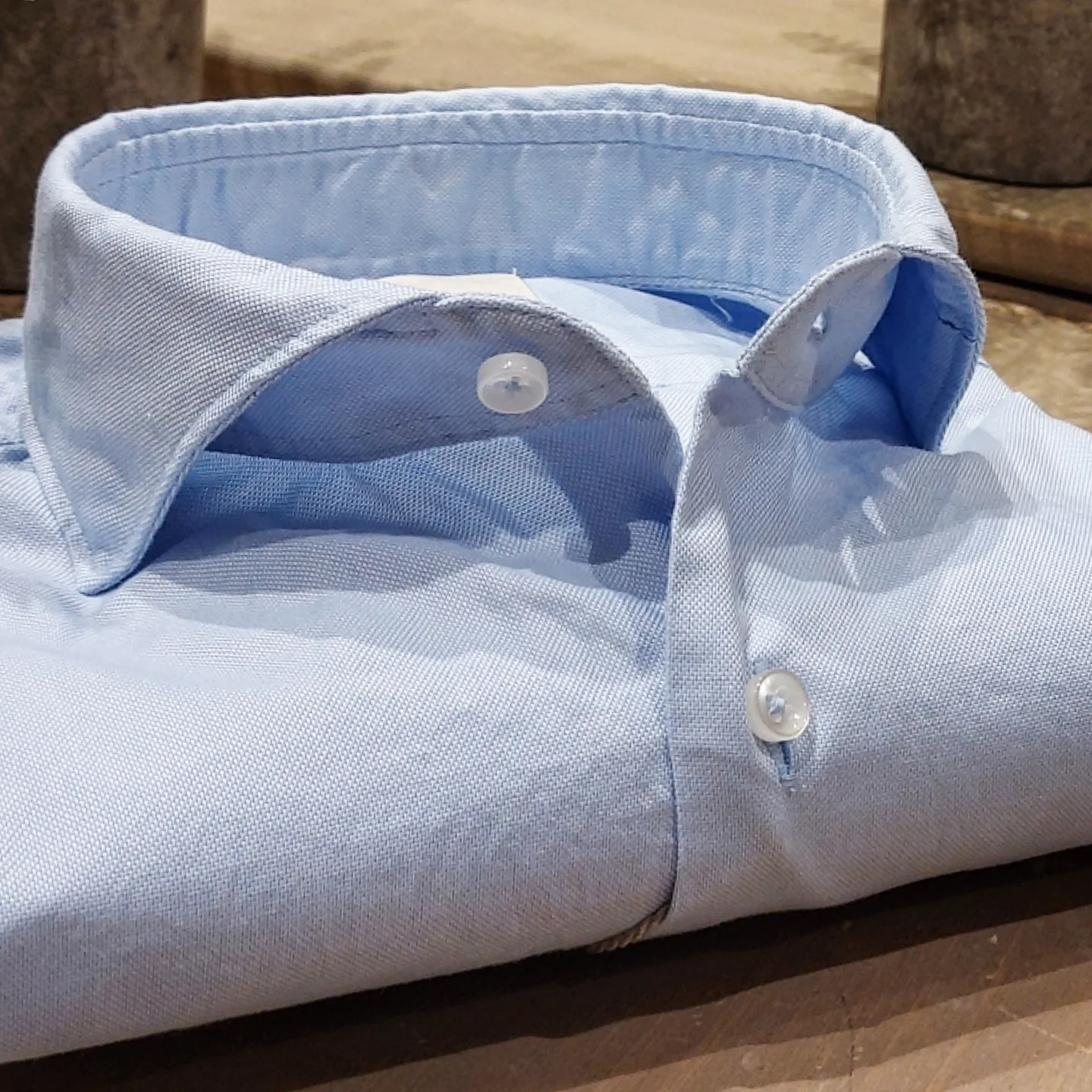 Camicia in Cotone Oxford Celeste Collo Francese Cutaway