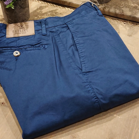 Pantalone Indaco Modello Chinos in Cotone Raso