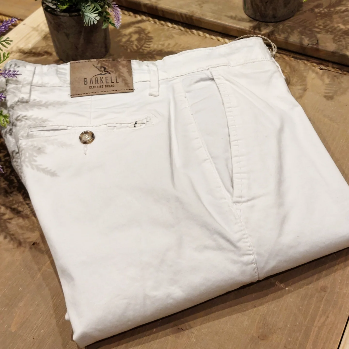 Pantalone Bianco Modello Chinos in Cotone Raso