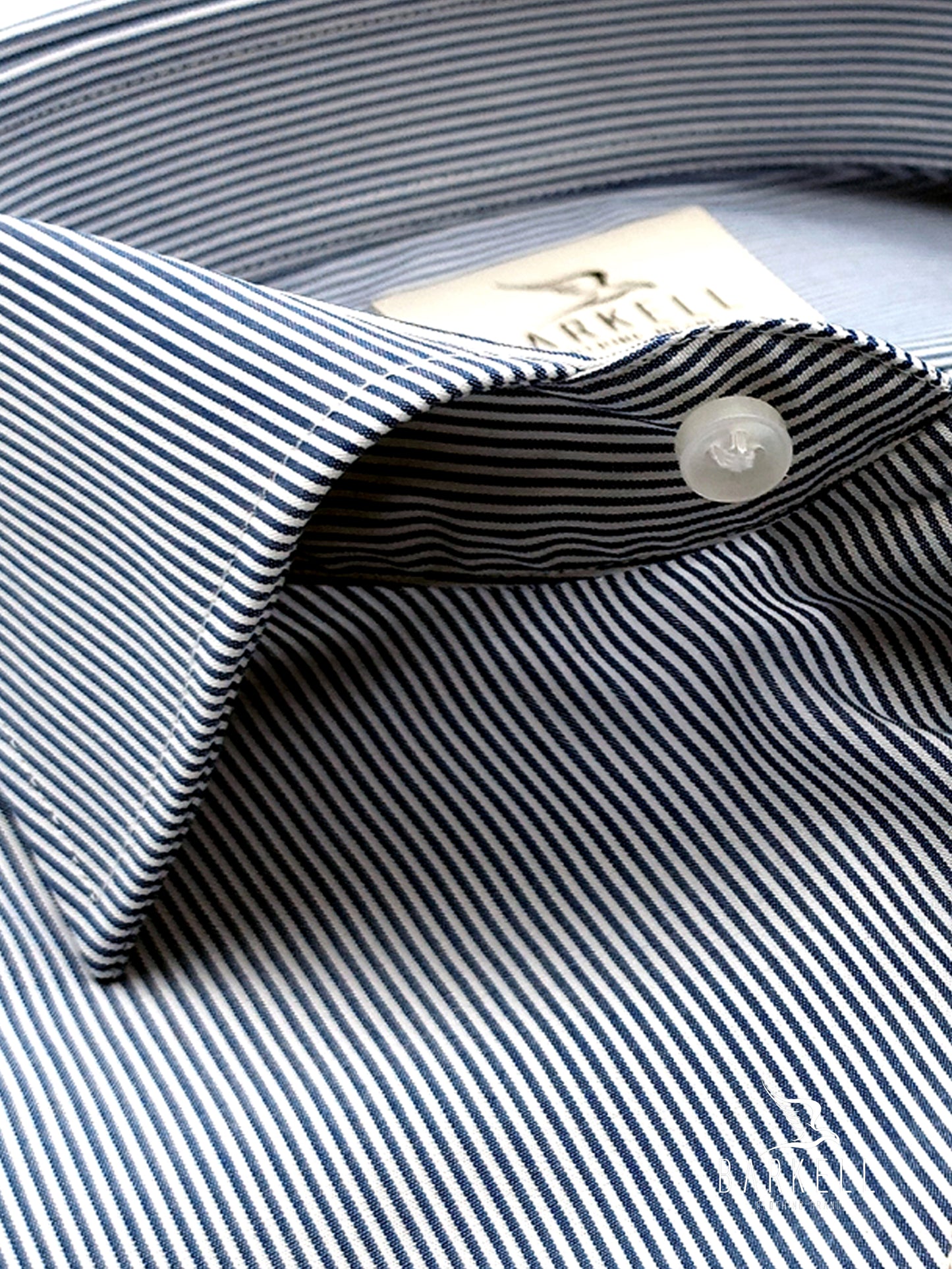 Camicia in Cotone No Stiro Rigata Bianca e Blu Collo Francese