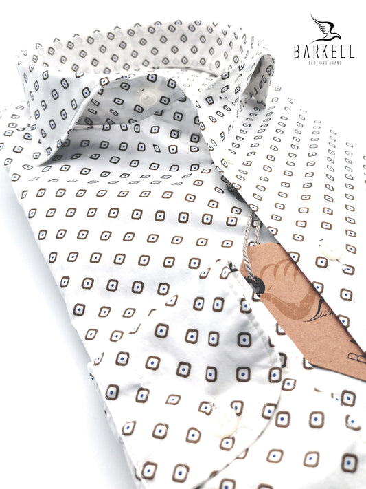 Camicia in Cotone Fantasia Geometrica Fango Fondo Bianco Collo Francese Cutaway