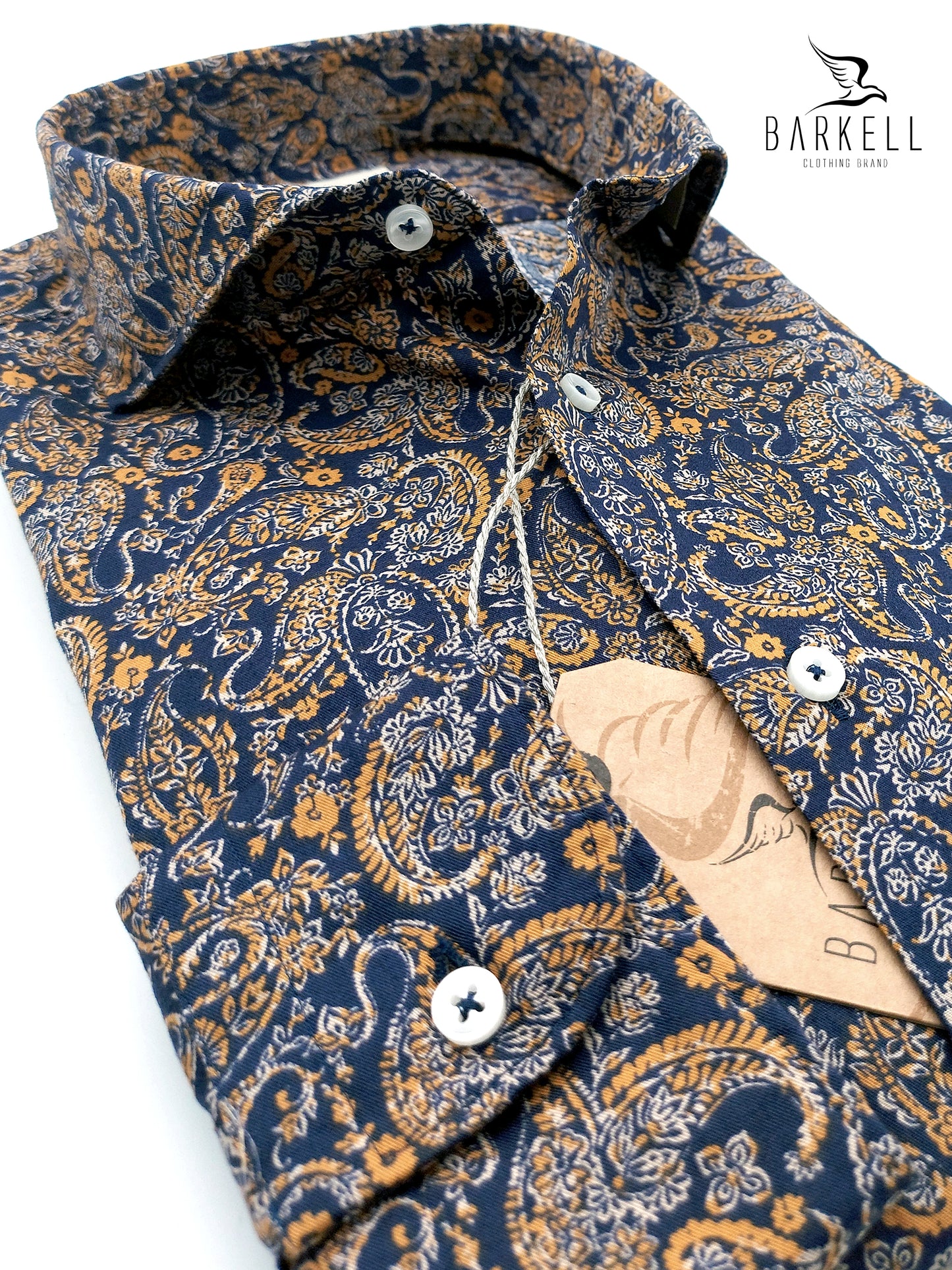 Camicia in Cotone Fantasia Cashmere Multicolore Fondo Blu Collo Francese Cutaway