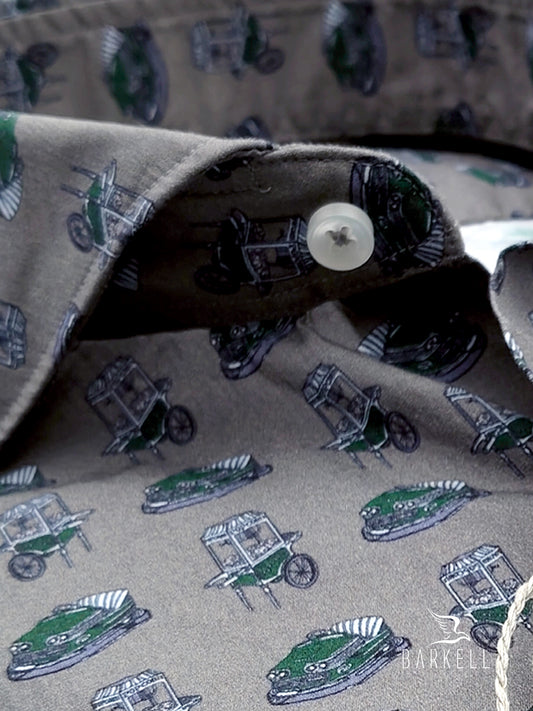 Camicia in Cotone Fantasia Luna Park Verde Fondo Grigio Collo Francese Cutaway