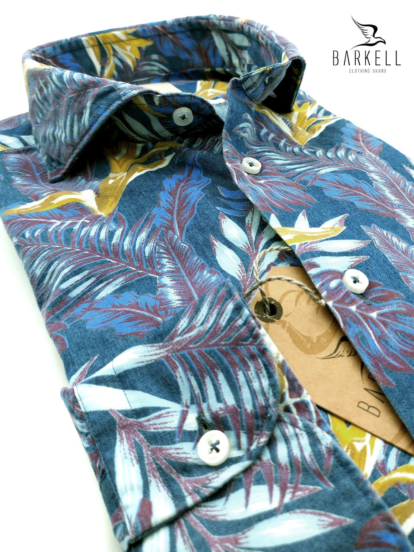 Camicia in Jeans Fantasia Palme Tropicali Multicolore Fondo Stone Denim Medio Collo Francese Cutaway