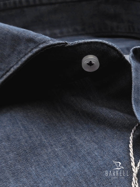 Camicia in Cotone Denim Lavato Color Jeans Medio Collo Francese Cutaway