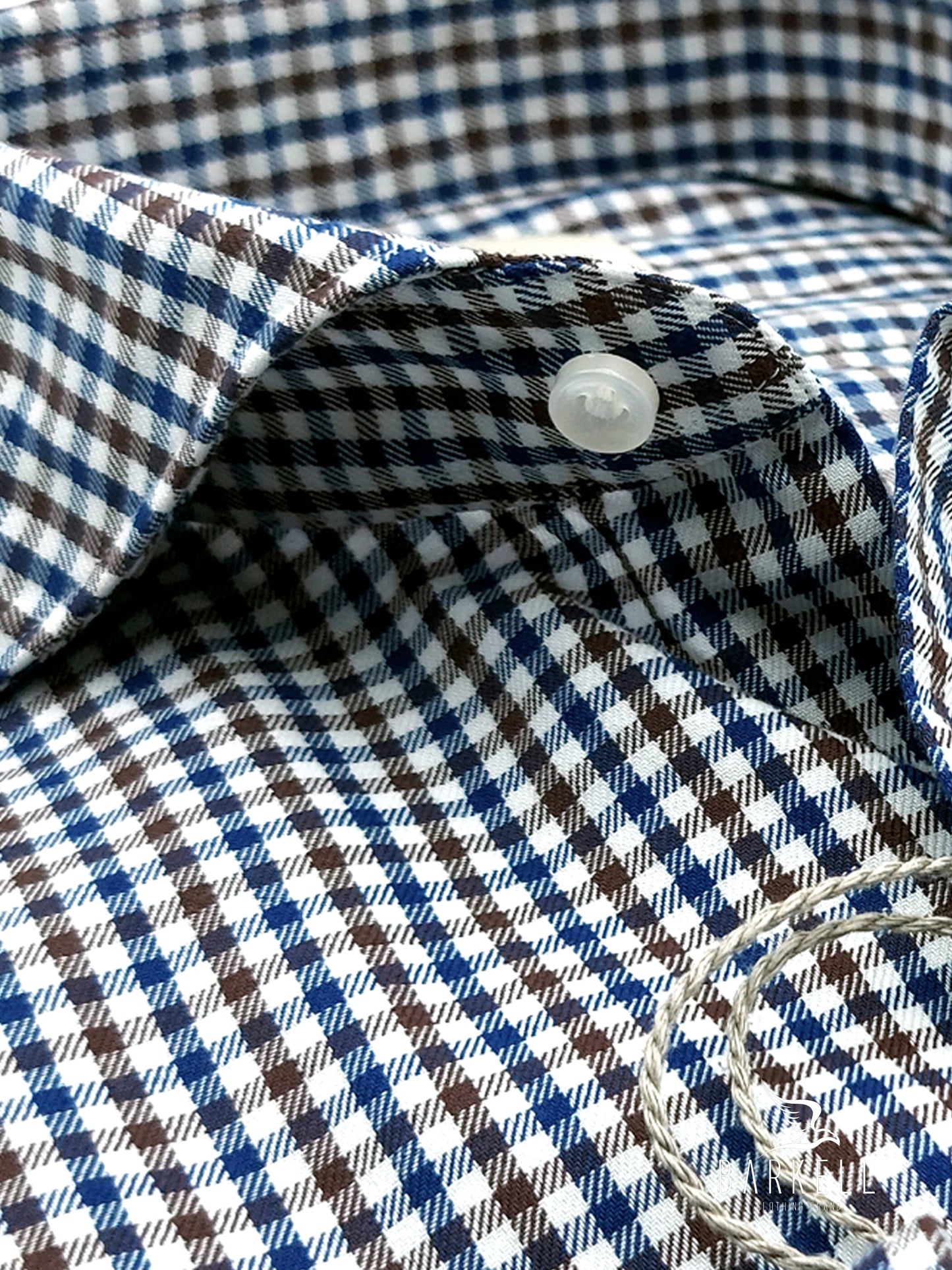 Camicia in Cotone Quadretto Marrone e Blu Collo Francese Cutaway