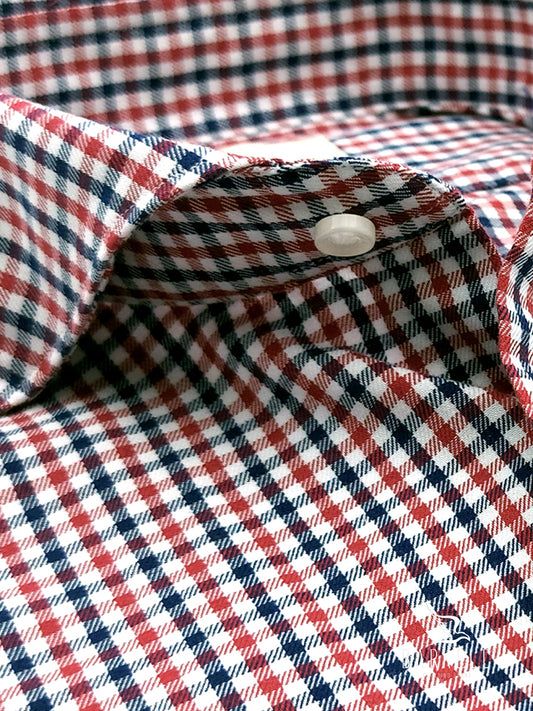 Camisa de algodón a cuadros rojos y azules con cuello italiano