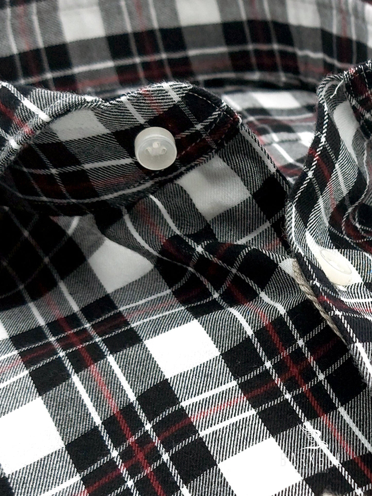 Camicia in Cotone Flanellato Quadro Nero e Bordò Collo Francese Cutaway
