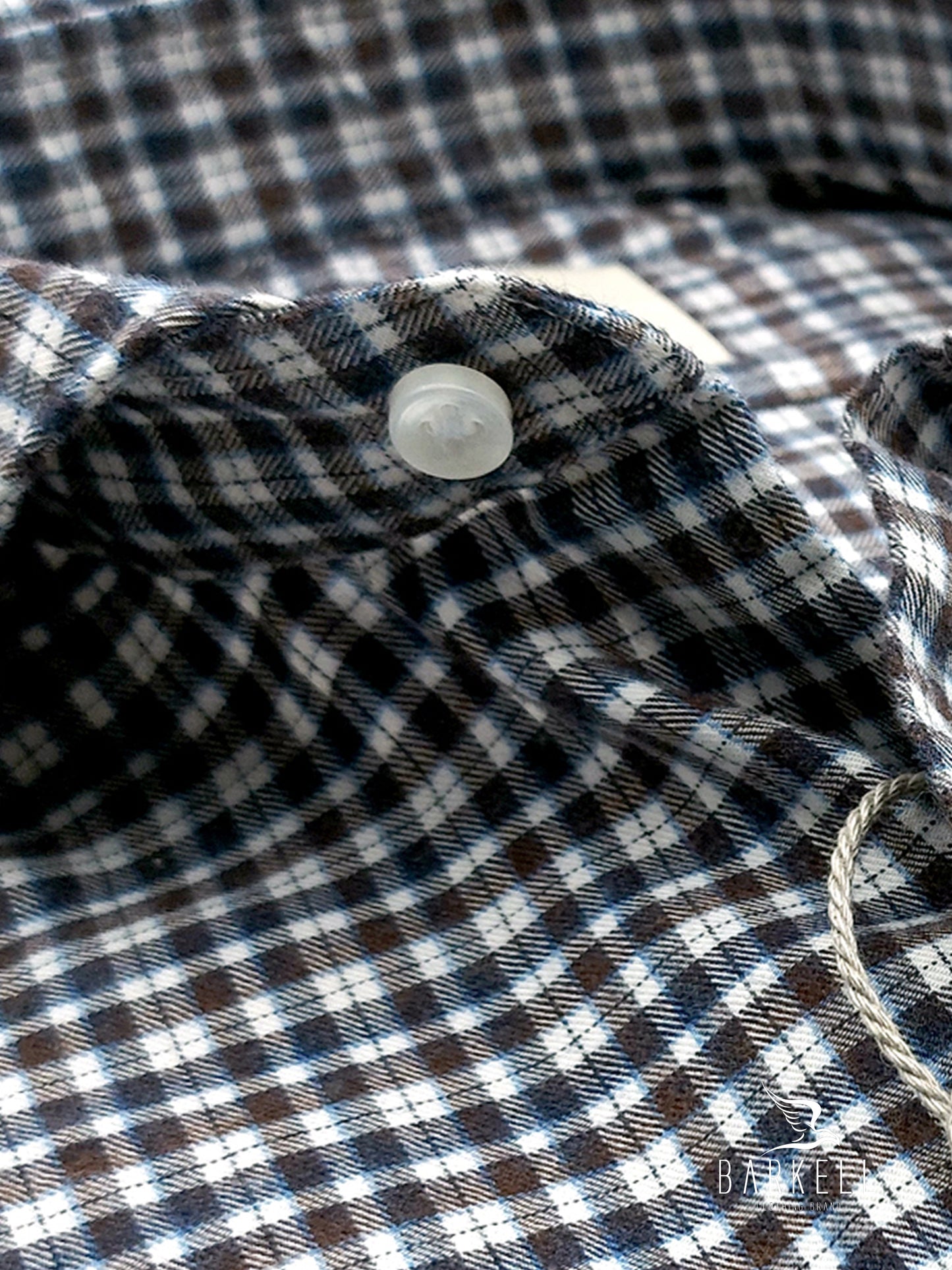 Camicia in Cotone Flanellato Quadretto Marrone e Blu Collo Francese Cutaway