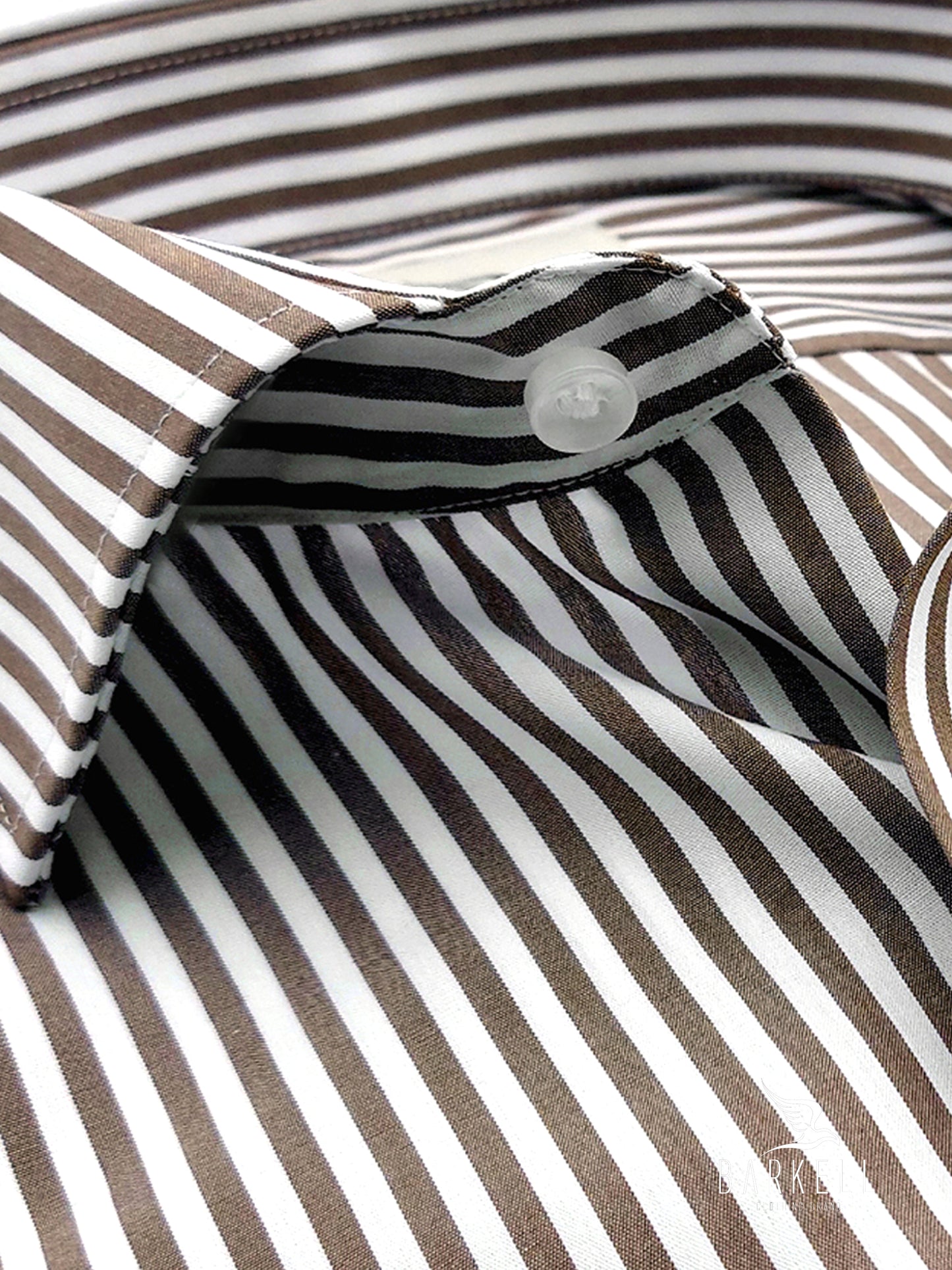 Camicia in Cotone No Stiro Rigata Marrone e Bianco Collo Francese