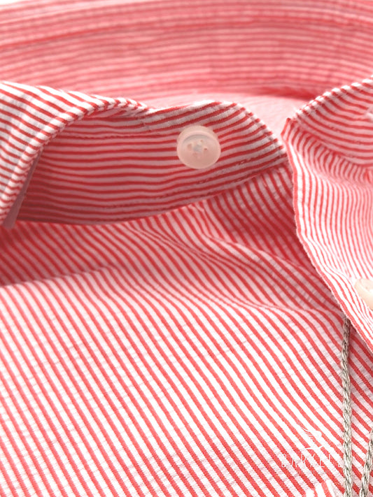 Camicia in Cotone Seersucker Rigata Rosso Aranciato e Bianco Collo Francese Cutaway