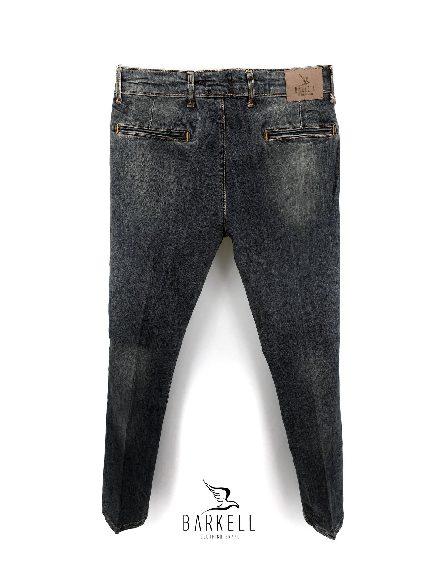 Jeans Modello Chinos Lavaggio Stone Wash al Tè