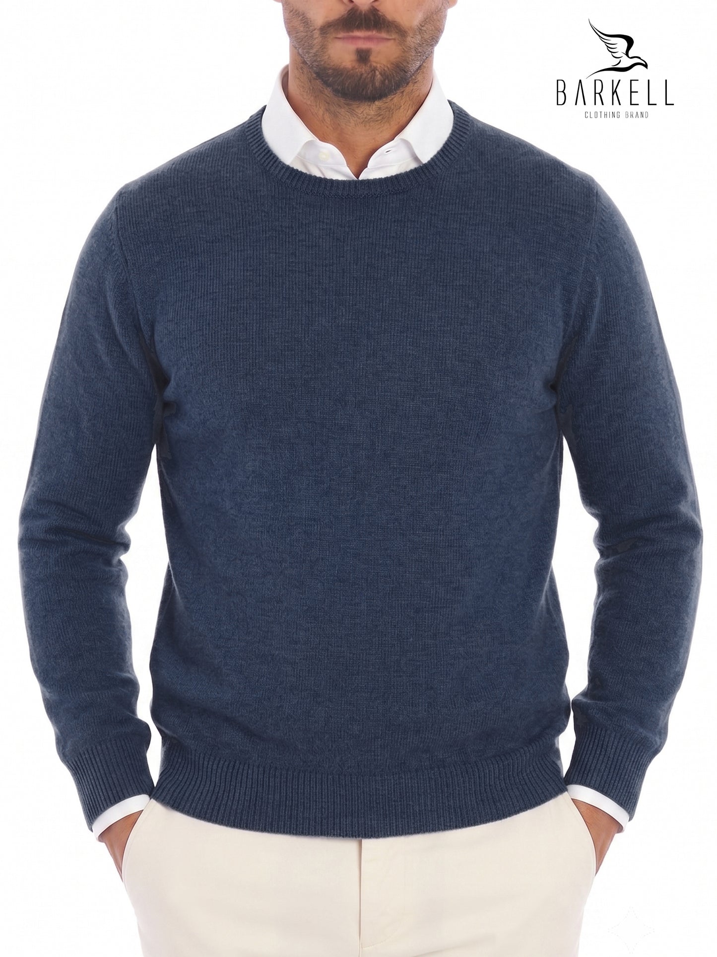 Pull col rond en laine mélangée avec 5% cachemire de couleur noyer