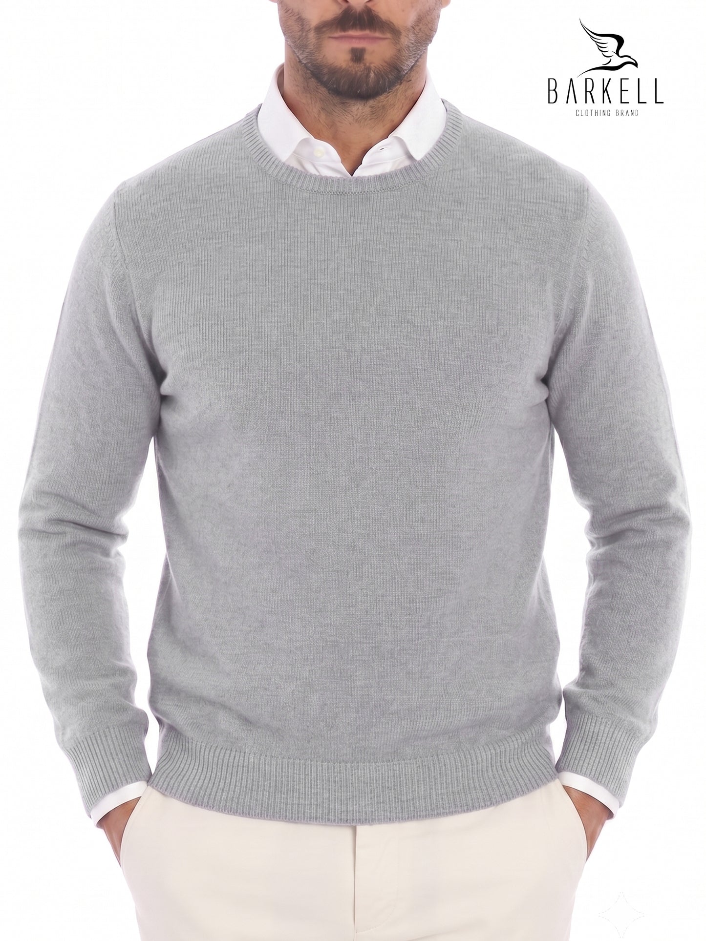 Pull col rond en laine mélangée avec 5% cachemire de couleur noyer