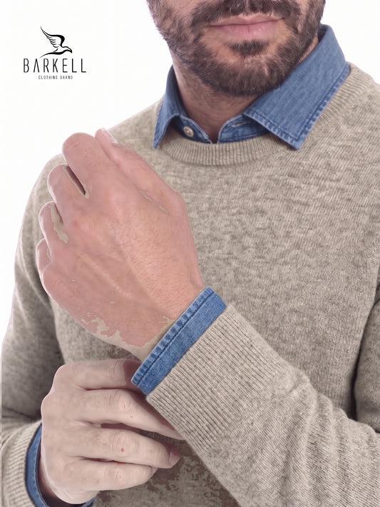Pull col rond couleur sable en laine mélangée avec 10% cachemire