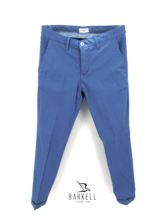 Pantalone Blu Avio Modello Chinos in Cotone Raso