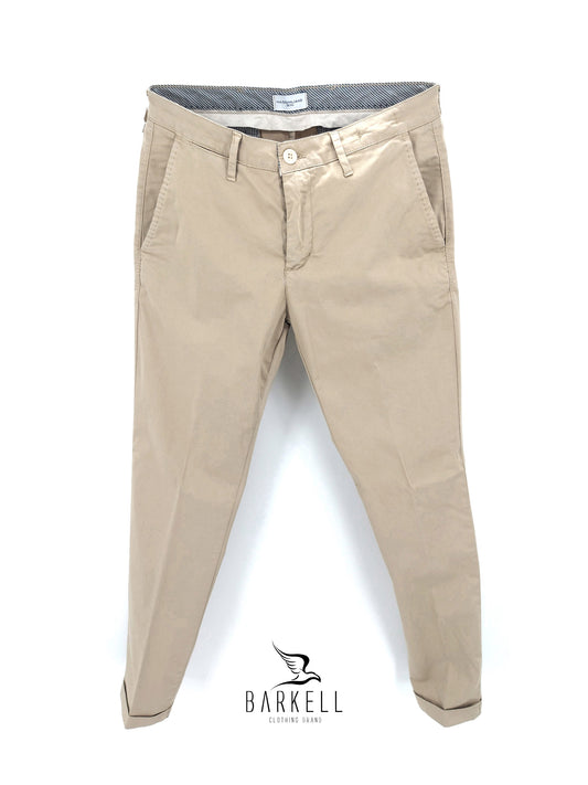 Pantalone Sabbia Modello Chinos in Cotone Raso