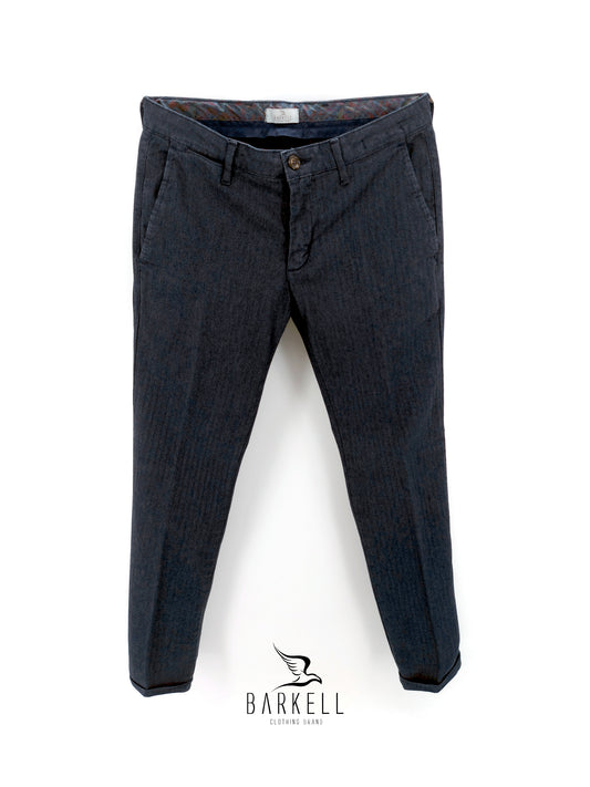 Pantalone Blu Dark Modello Chinos in Misto Cotone Spigato