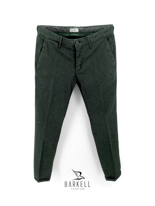 Pantalone Verdone Modello Chinos in Misto Cotone Spigato