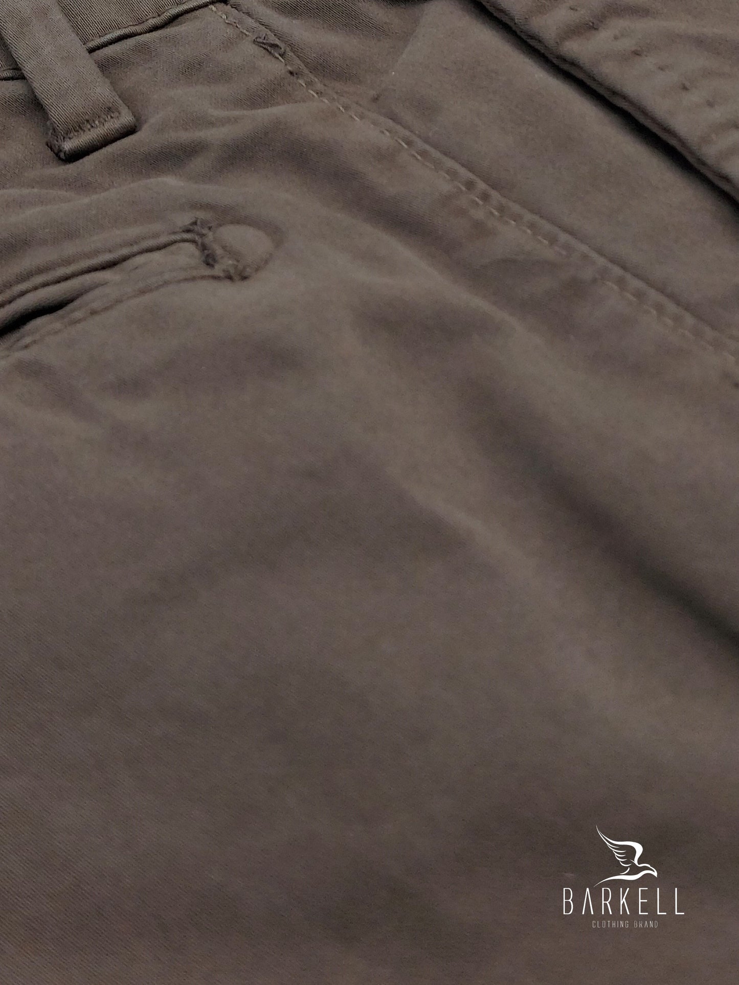 Pantalone Fango Modello Chinos in Cotone Raso