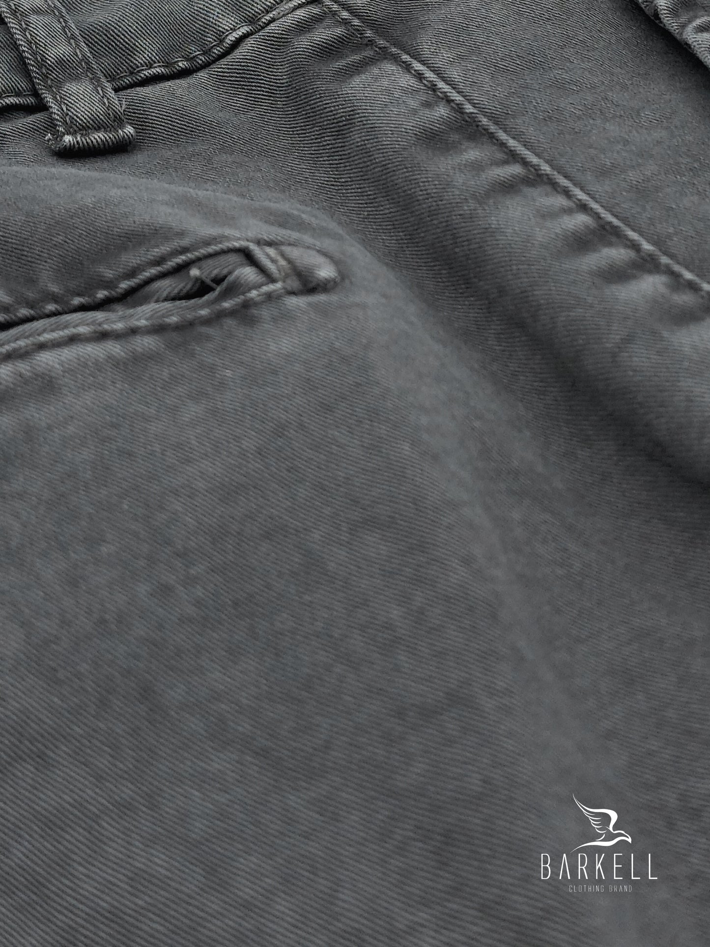 Pantalone Grigio Ferro Modello Chinos in Cotone Gabardina Ice Vintage