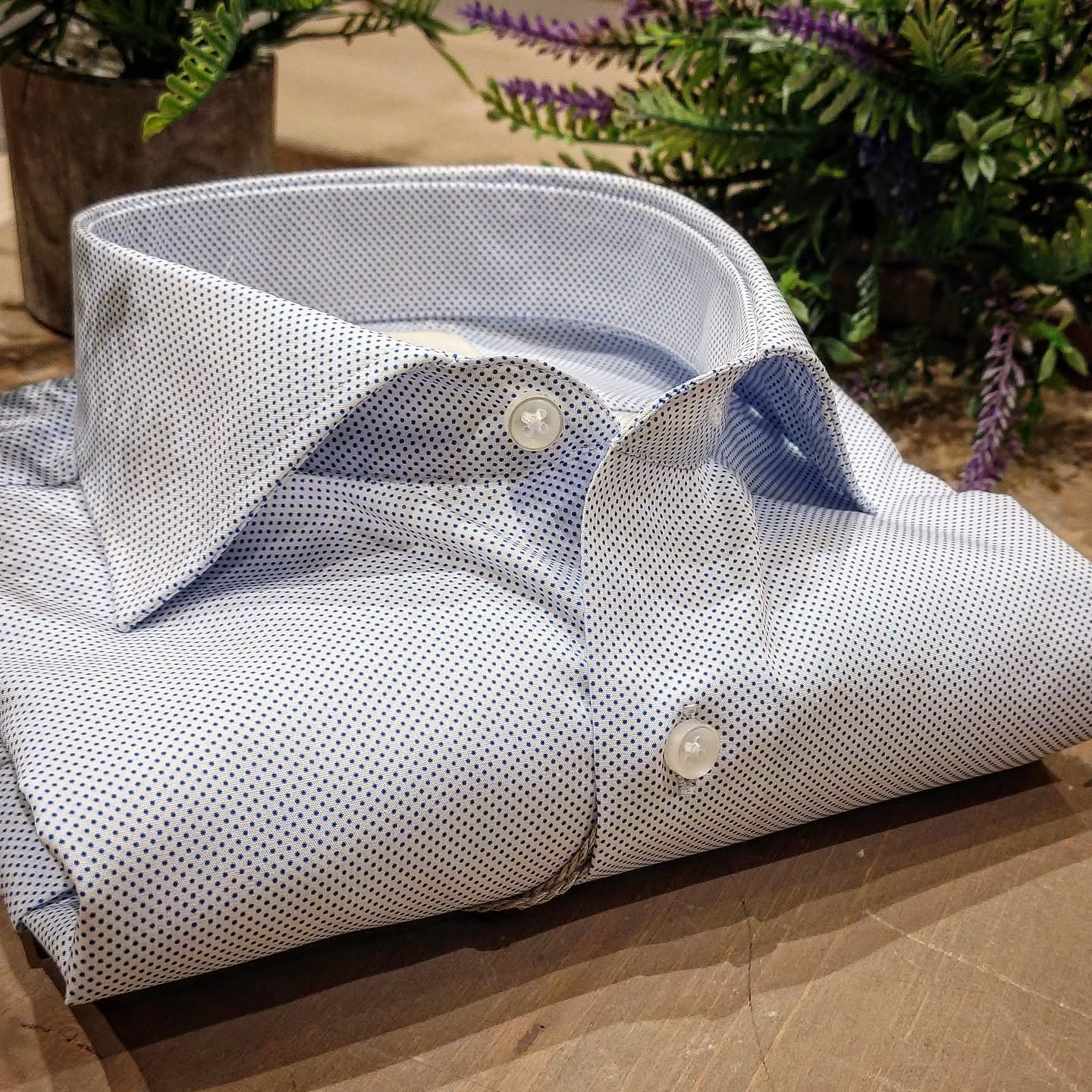 Camicia in Cotone No Stiro Microfantasia Pois Blu Collo Francese