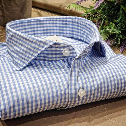 Camicia in Cotone Quadretto Celeste e Bianco Collo Francese Cutaway