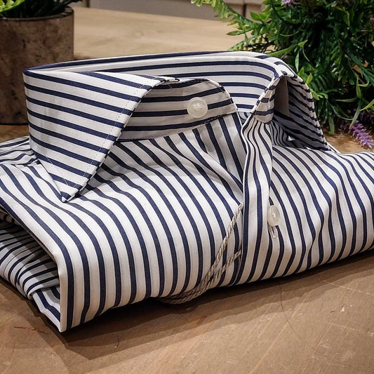 Camicia in Cotone Rigata Bianca e Blu Collo Francese