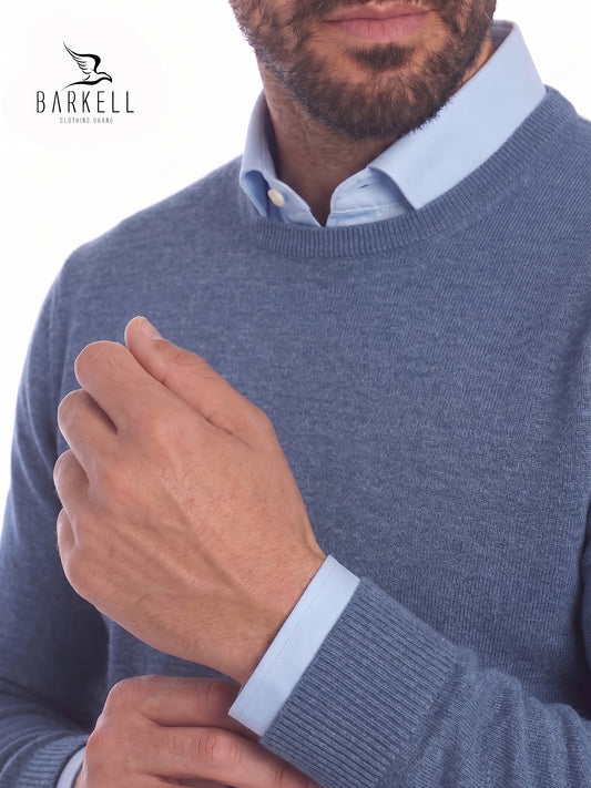 Jersey de cuello redondo en pura lana merino extrafina color avio