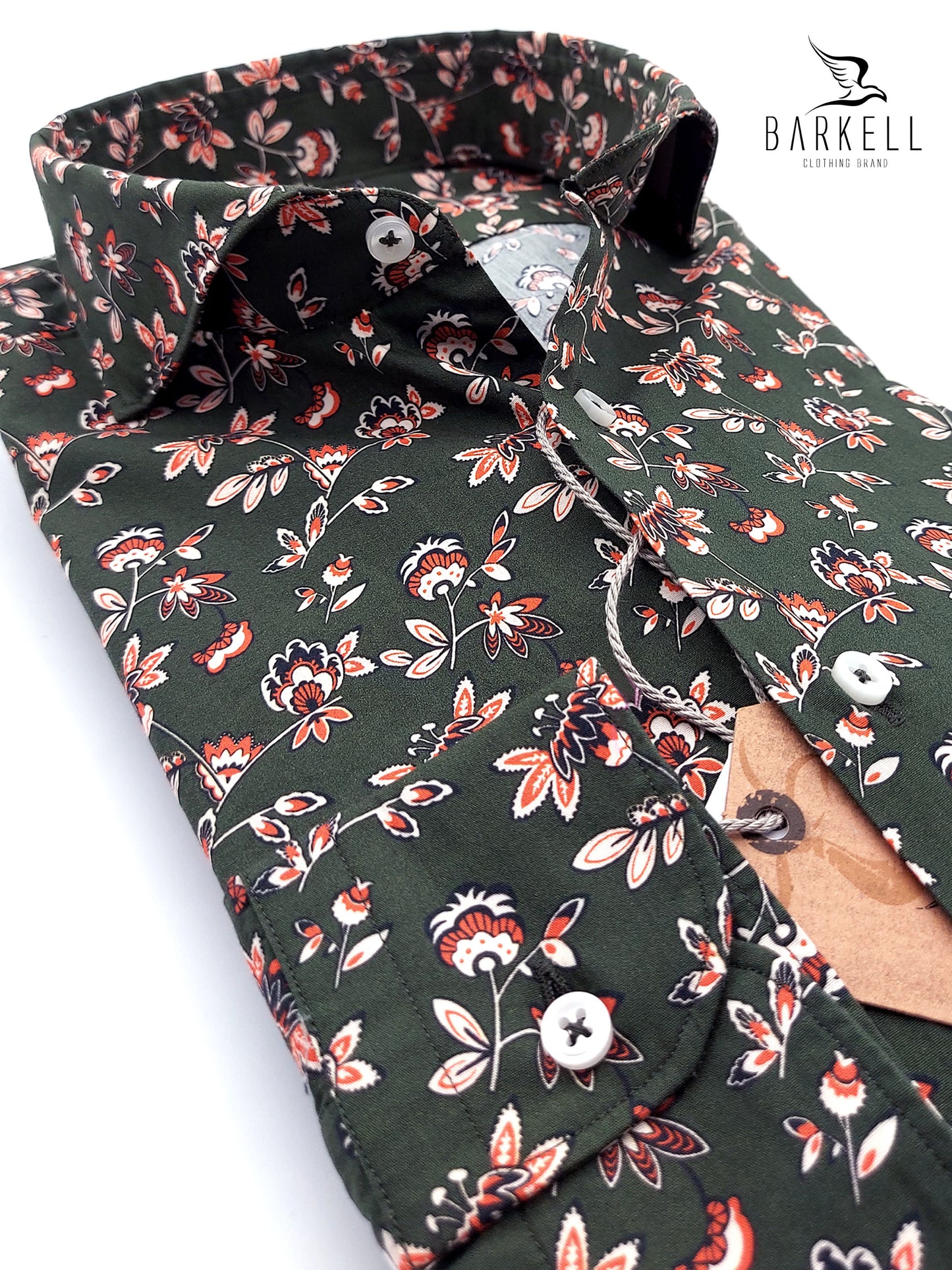Camicia in Cotone Fantasia Fiorata Arancio e Bianco Fondo Verde Bosco Collo Francese Cutaway
