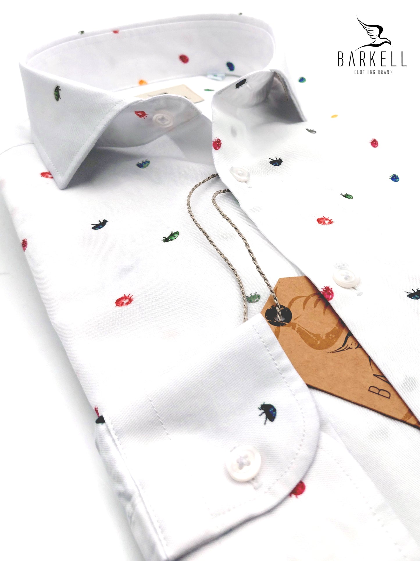 Camicia in Cotone Oxford Pinpoint Fantasia Coccinelle Multicolor Fondo Bianco Collo Francese Spread