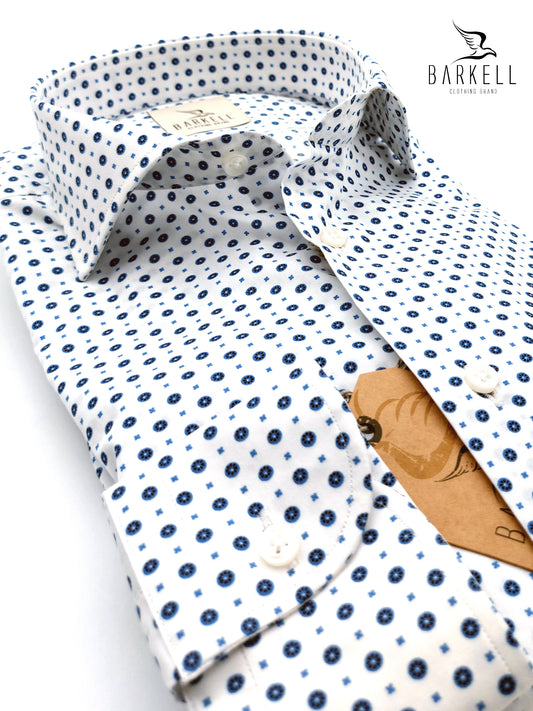 Camicia in Cotone Fantasia Geometrica Blu Fondo Bianco Collo Francese