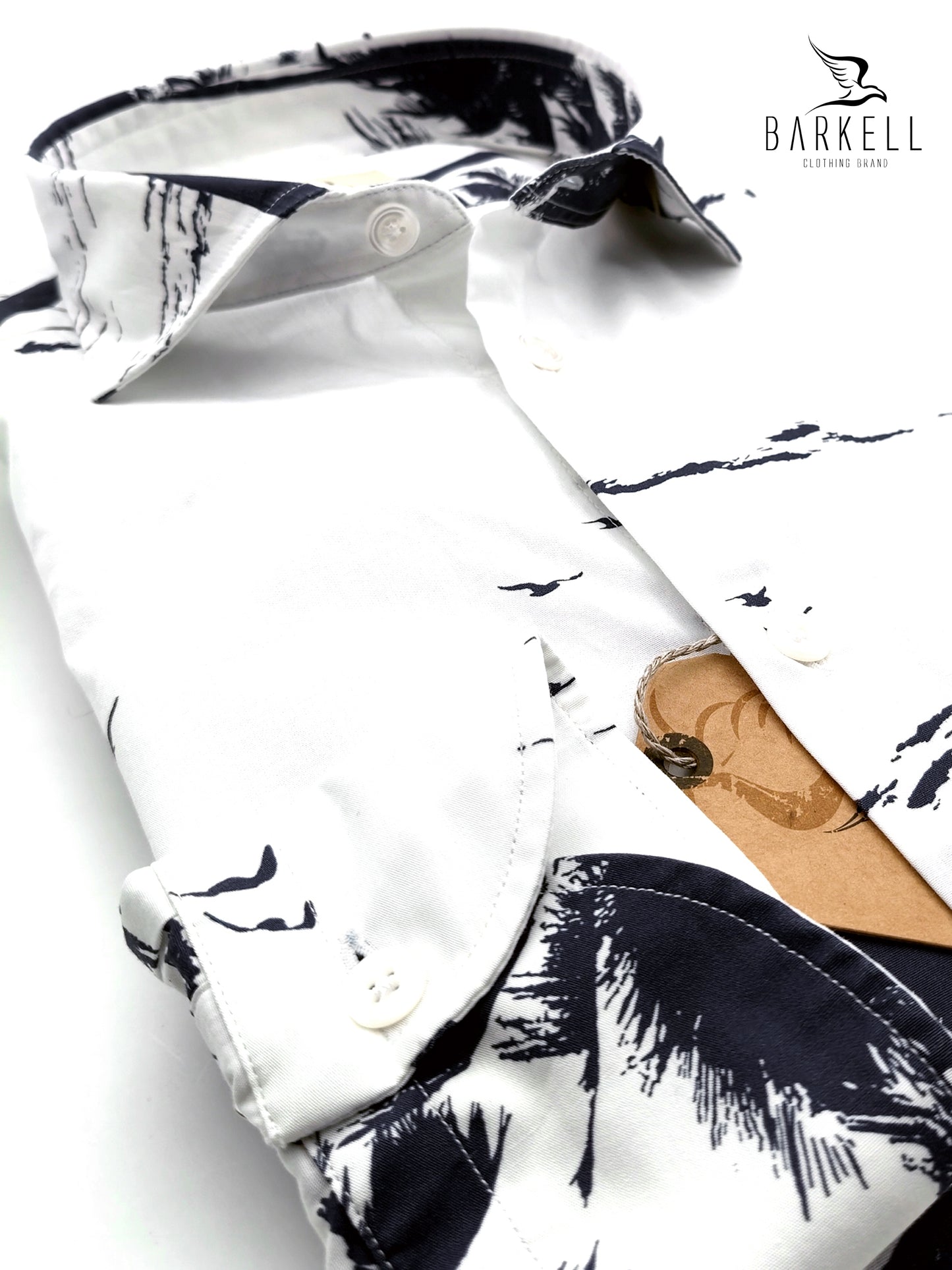 Camicia in Cotone Fantasia Palme Blu Fondo Bianco Collo Francese Piccolo