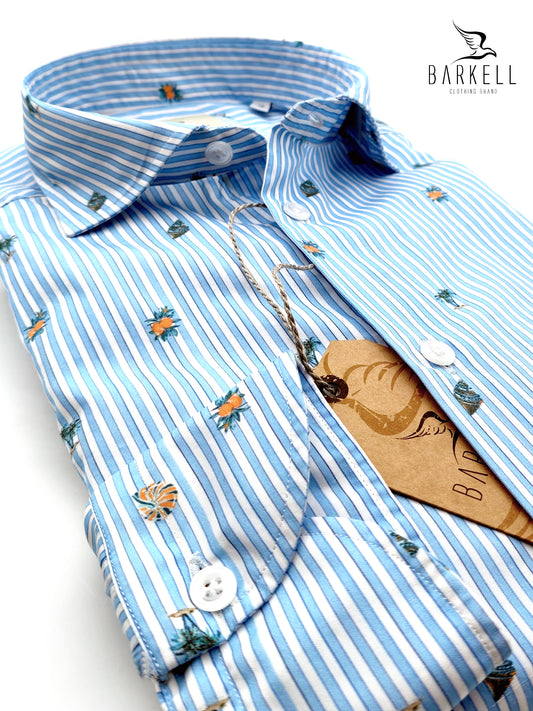Camicia in Cotone Fantasia Righe Azzurre e Conchiglie Fondo Bianco Collo Francese Piccolo
