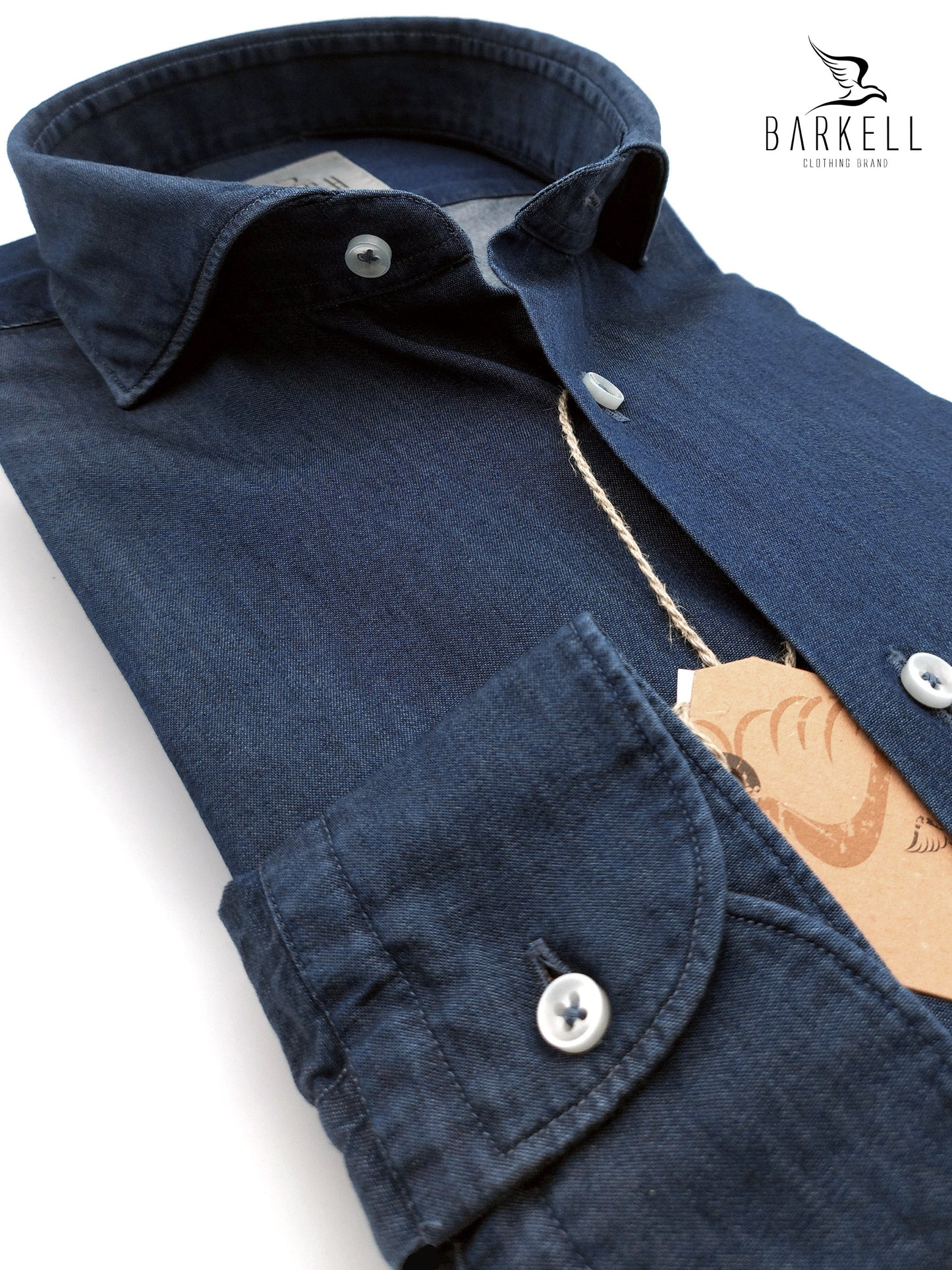 Camicia in Cotone Denim Lavato Color Jeans Medio Collo Francese Cutaway