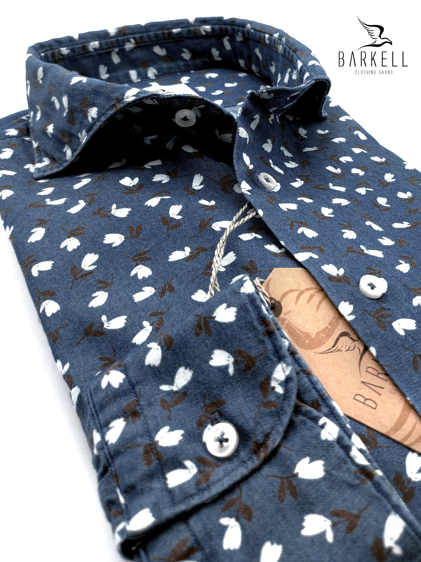 Camicia in Jeans Fantasia Fiore Gesso e Marrone Fondo Stone Denim Medio Collo Francese Cutaway