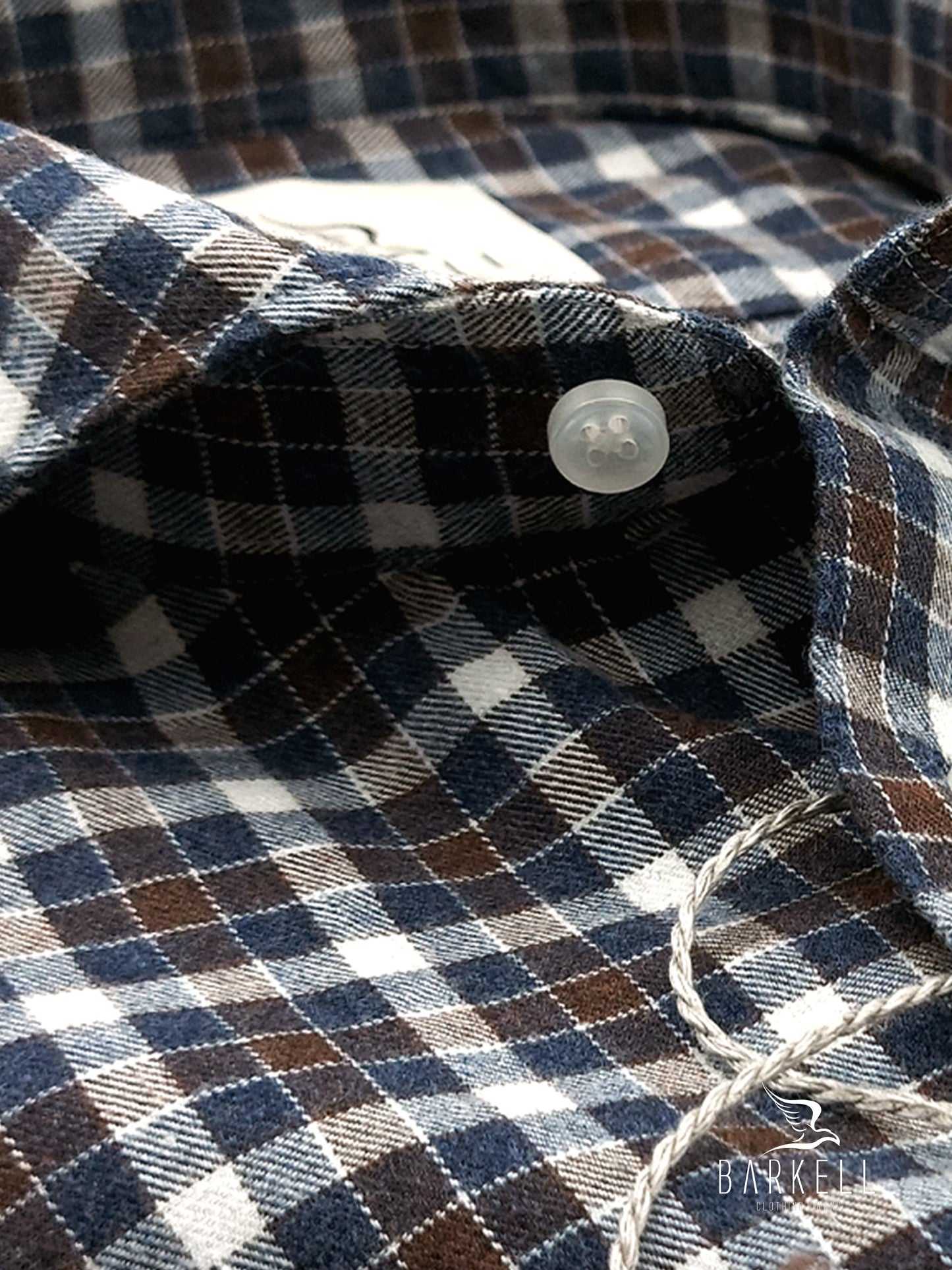 Camicia in Cotone Flanellato Quadro Marrone e Blu Collo Francese Cutaway