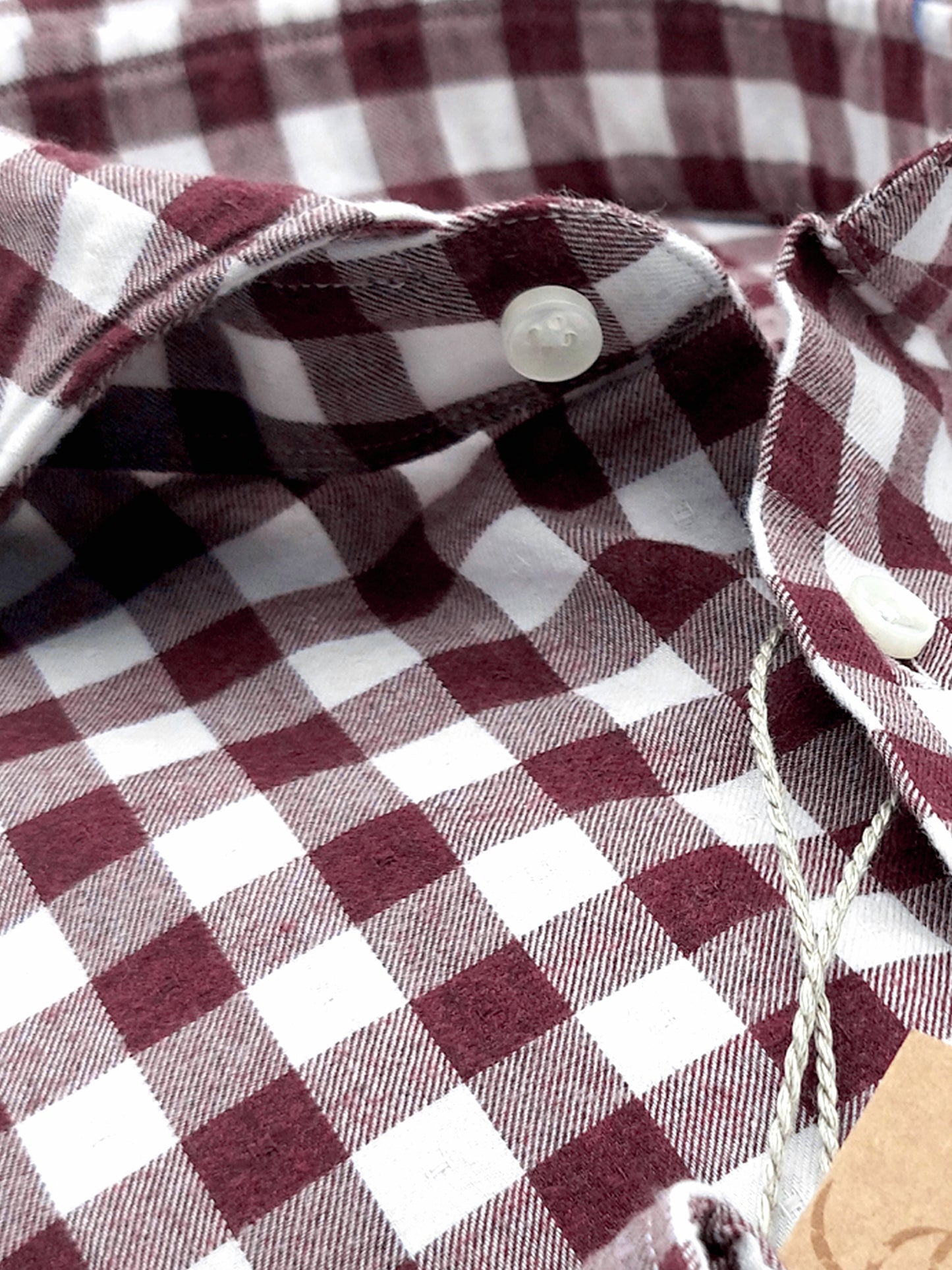 Camicia in Cotone Flanellato Quadro Bordò Fondo Bianco Collo Francese Cutaway