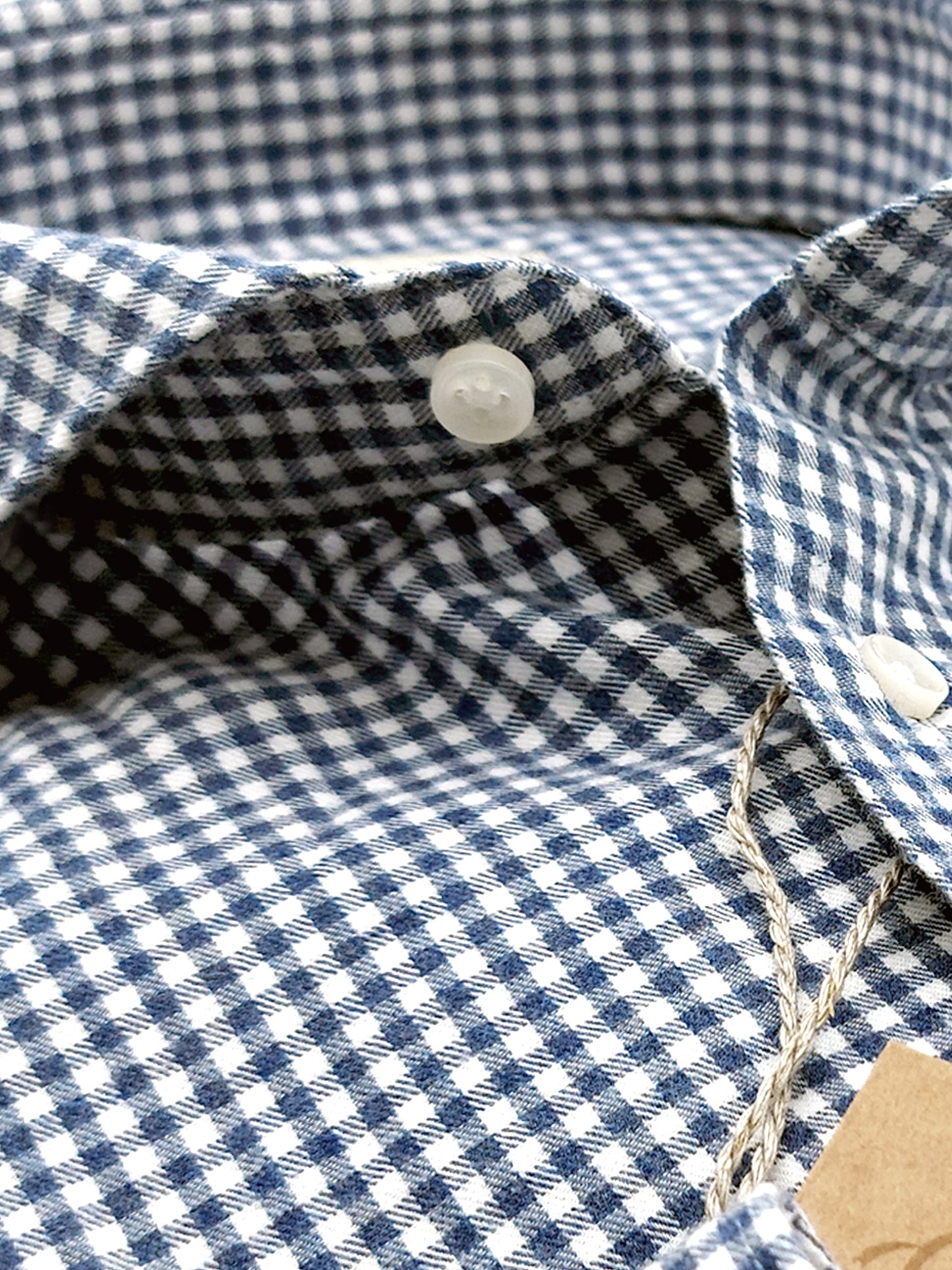 Camicia in Cotone Flanellato Quadretto Blu Denim Fondo Bianco Collo Francese Cutaway