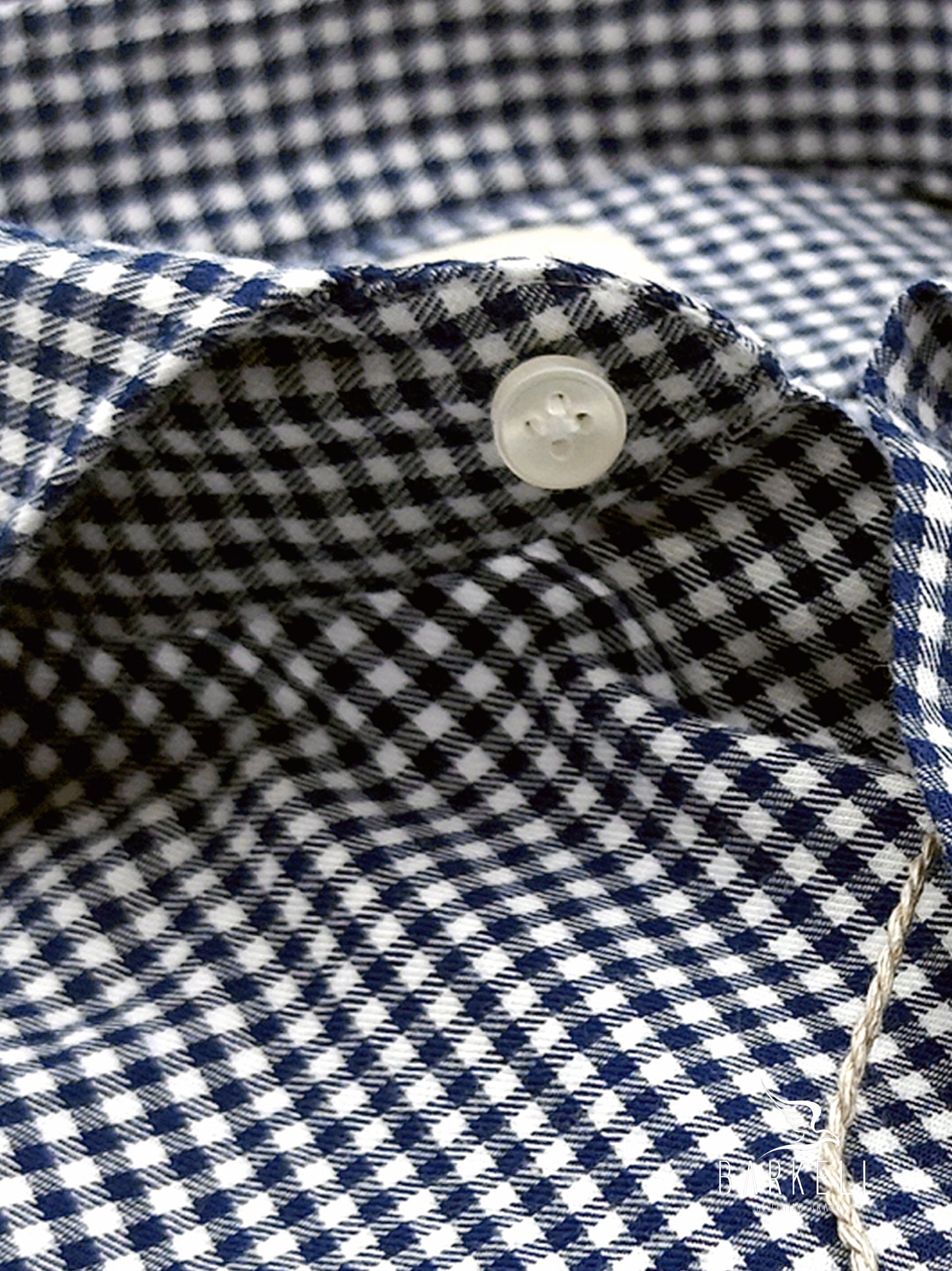Camicia in Cotone Flanellato Quadretto Blu Fondo Bianco Collo Francese Cutaway