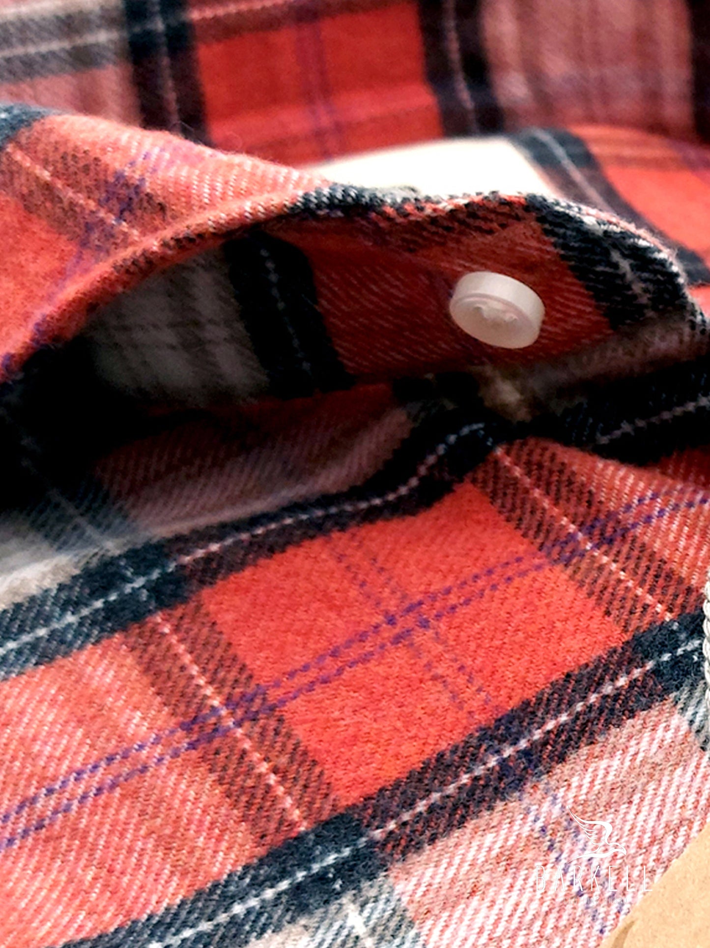 Camicia in Cotone Flanellato Pesante Quadro Blu e Bianco Fondo Corallo Collo Francese Cutaway