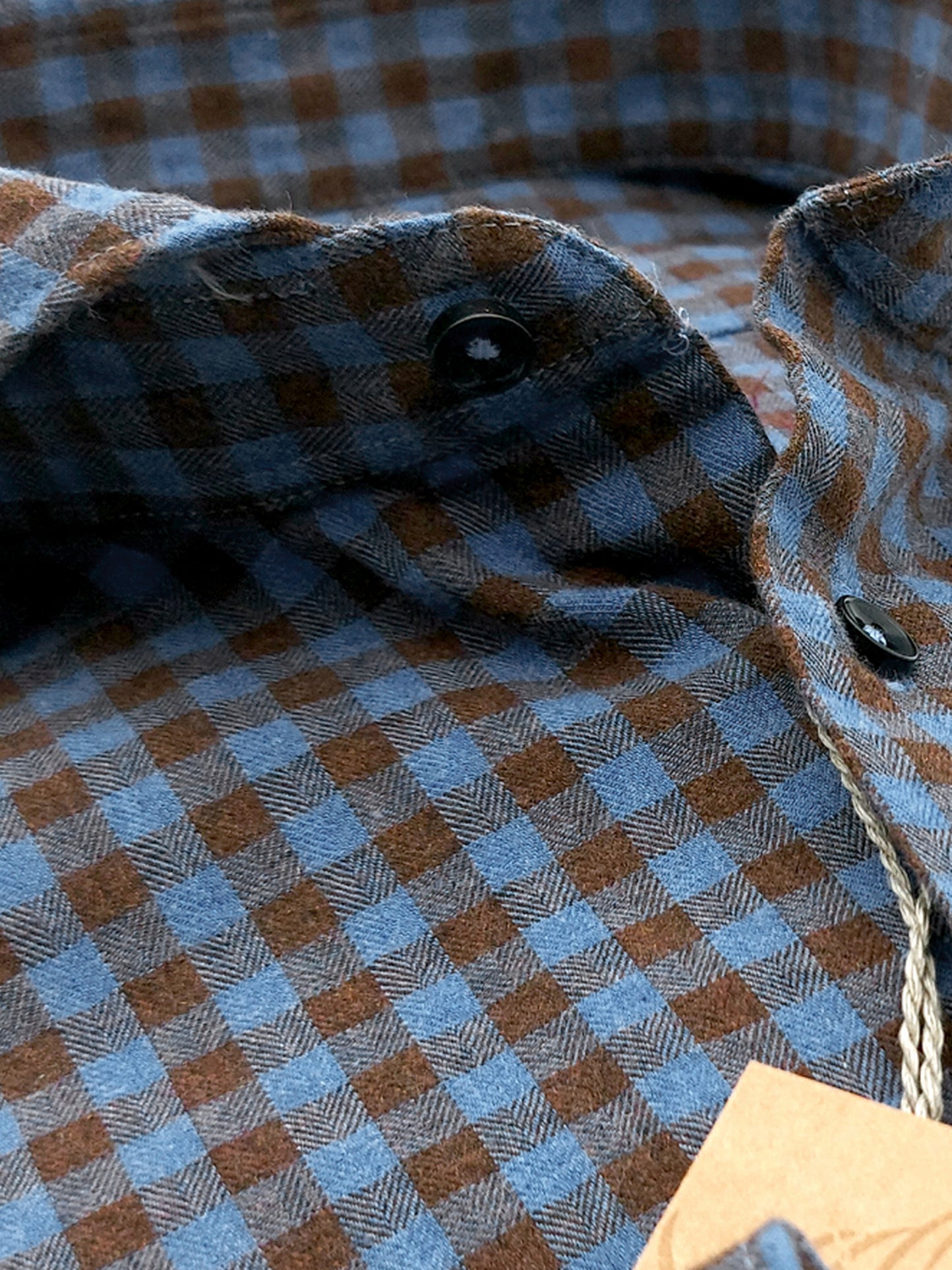 Camicia in Cotone Flanellato Quadro Marrone Fondo Indaco Collo Francese Cutaway