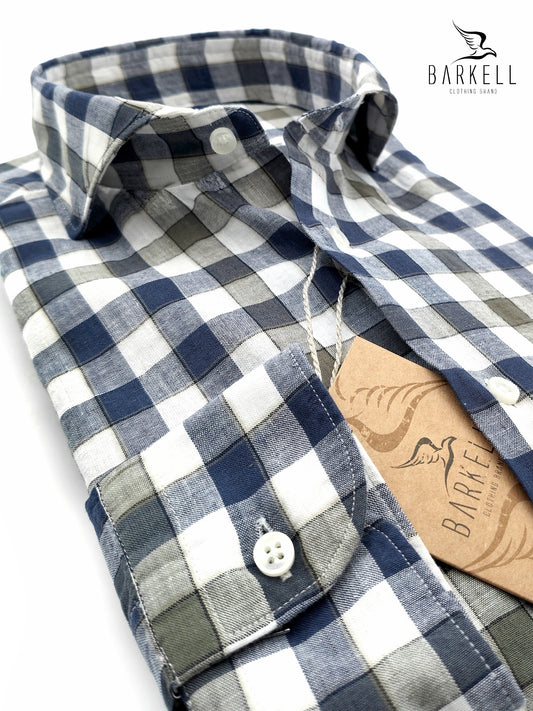 Camicia in Misto Lino Quadro Verde e Blu Fondo Bianco Collo Francese Cutaway