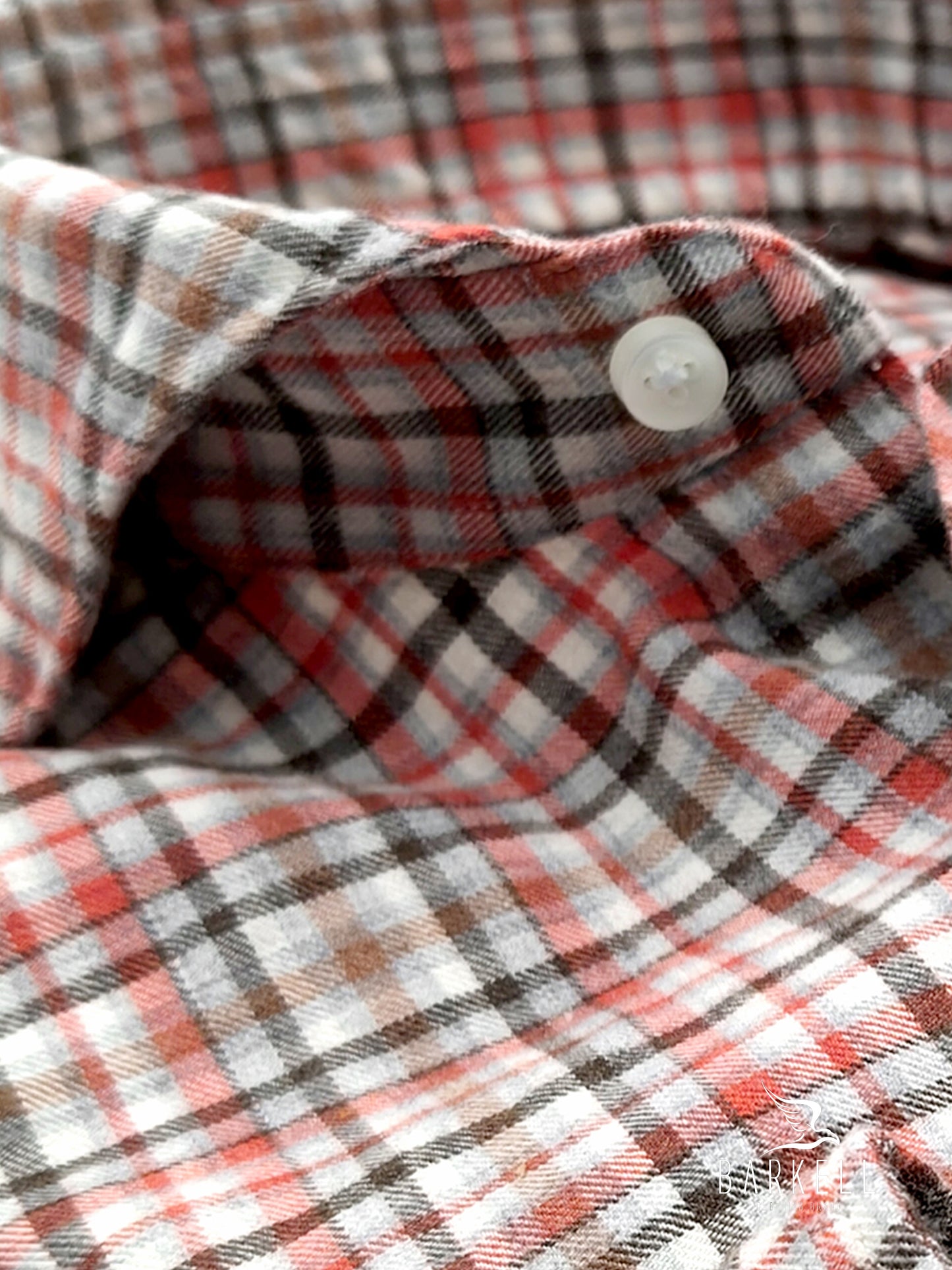 Camicia in Cotone Flanellato Quadro Multicolore Fondo Bianco Collo Francese Cutaway