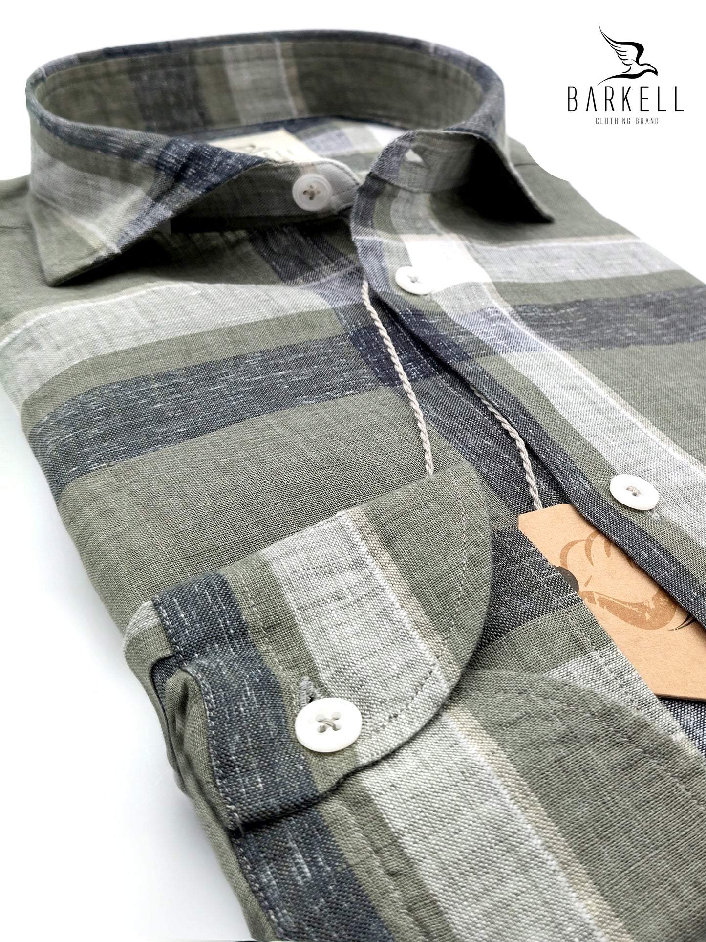 Camisa de puro lino Quadrone fondo gris salvia con cuello francés pequeño