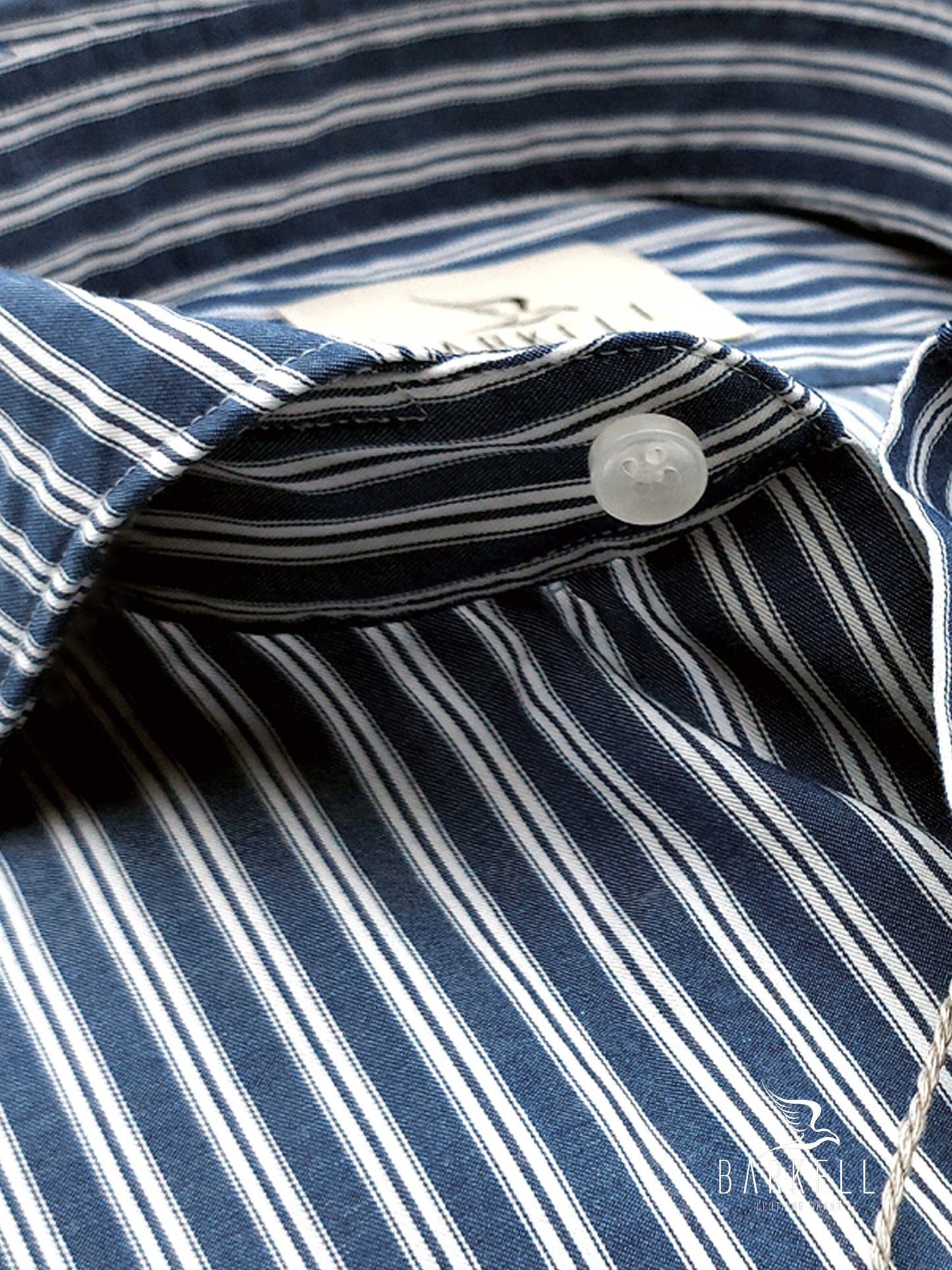 Camicia in Cotone Rigata Indaco e Bianco Collo Francese Cutaway