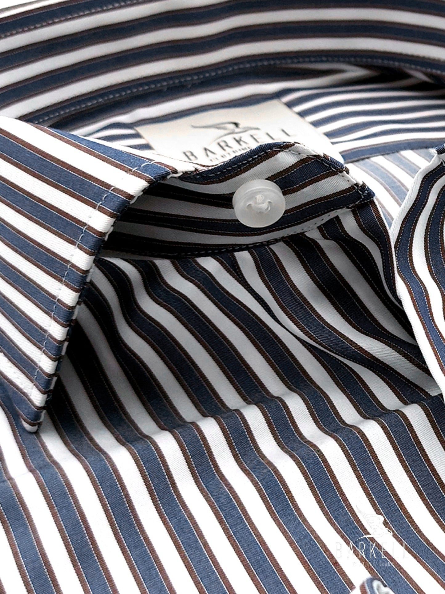 Camicia in Cotone No Stiro Rigata Blu e Marrone Fondo Bianco Collo Francese
