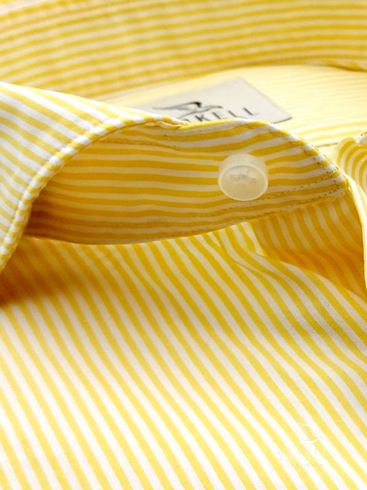 Camisa de algodón a rayas amarillas y blancas con cuello italiano