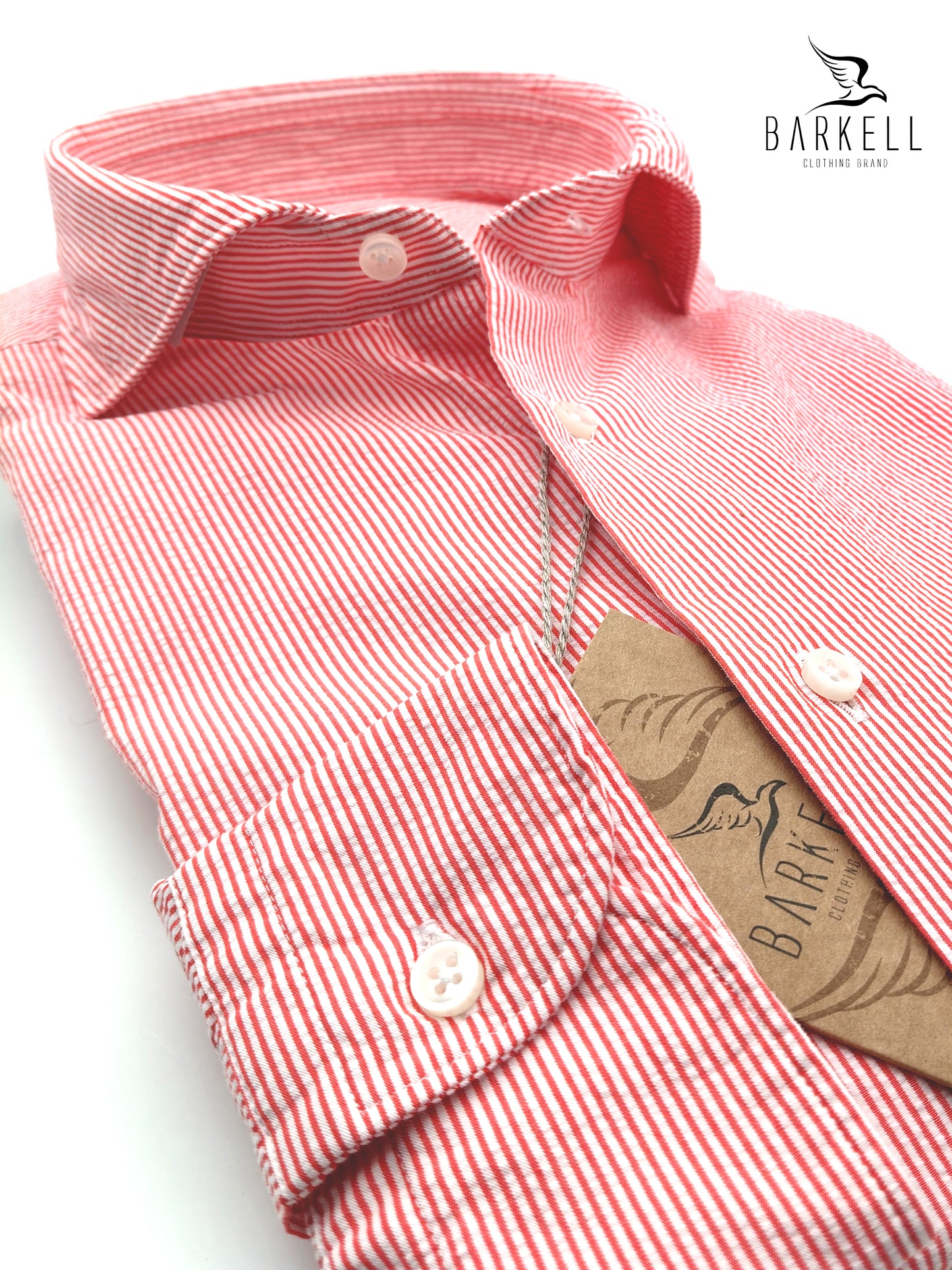 Camisa de algodón seersucker de rayas rojas, naranjas y blancas con cuello italiano